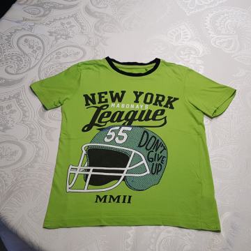 Fantovska majica zelena od 5-6 let kr. rokav New York