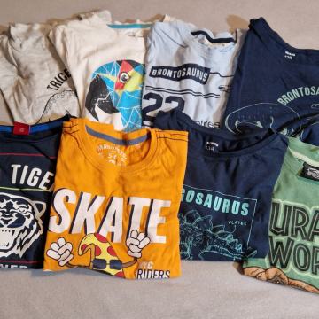 Komplet 8 majic kratek rokav, fantek vel.128