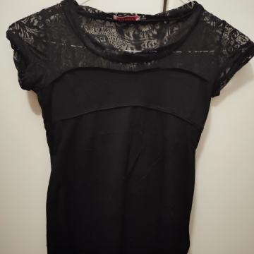 majčke poletne kratek rokav številka XS ( deklica45KG /150-155 VIŠINA)