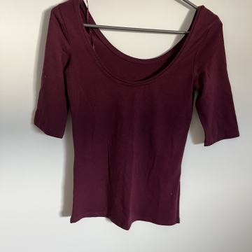 Bordo rdeča majica s 3/4 rokavi