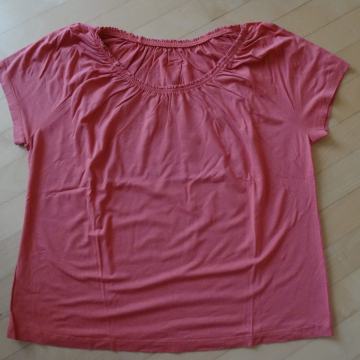 majčka, vel XL-XXL, nabrana ob izrezu, oranžna