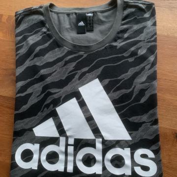 Majica Adidas