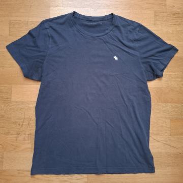 SAMO 1,5 € !!! - Abercrombie & Fitch majica (M/L)