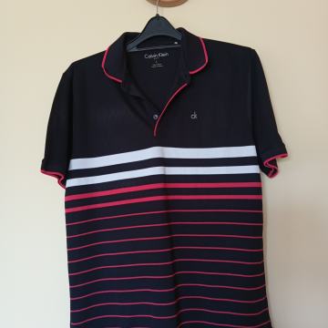 CALVIN KLEIN ČRNA ČRTASTA MAJCA - KOT NOVA L