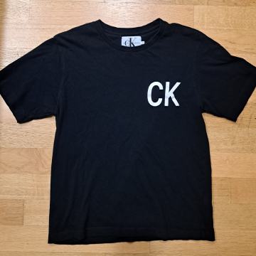 SAMO 2,5 EUR !!! - CALVIN KLEIN - Majica (S)