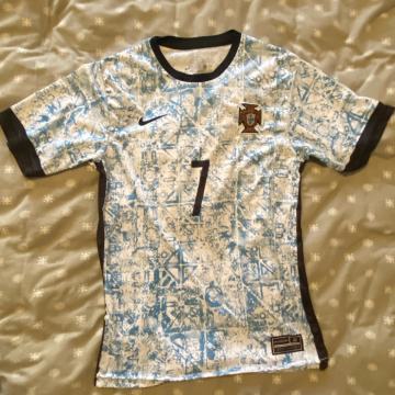 Cristiano Ronaldo dres
