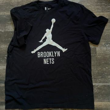 JORDAN Brooklyn Nets majica (št. XL)