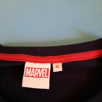 kr.majica firma MARVEL