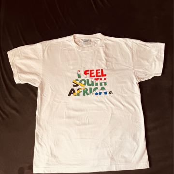 Majica I feel South Africa s podpisom Andraža Kirma