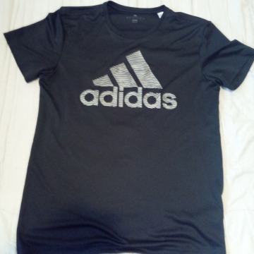 MOŠKE MAJICE KRATKI ROKAV ADIDAS CLIMACLTE VEL S CENA 8 EUR