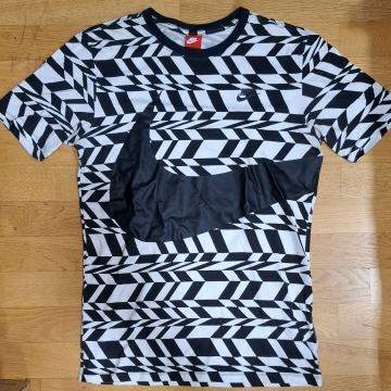 NIKE - Moška majica (M)