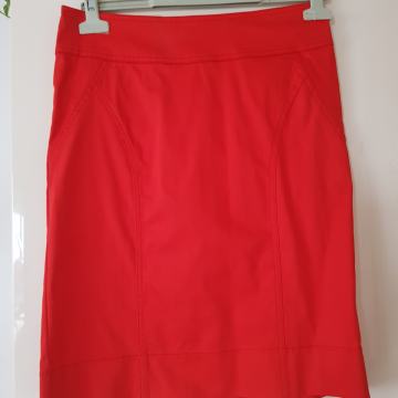 H&M NOVO RDEČE BOMBAŽNO KRILO 36