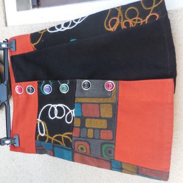 NOVO KRATKO ČRNO ORANŽNO KRILO