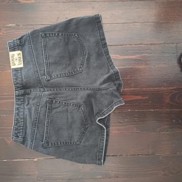 Skorts