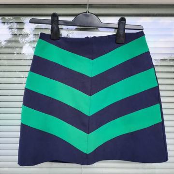 STRADIVARIUS št. 36 krilo KOT NOVO