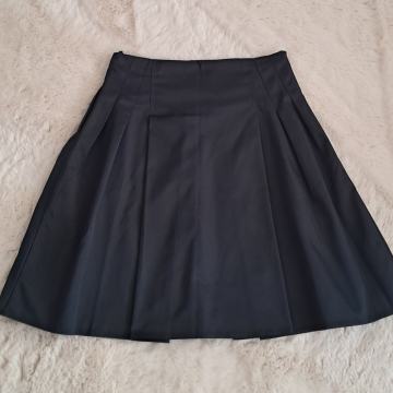 Temnomodro A-kroj krilo, vel. 38