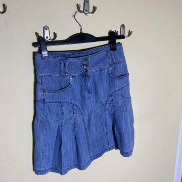 Udobno Orsay modro krilo 36