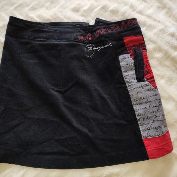 žensko krilo Desigual