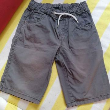Fantovske kratke hlače vel. 140 (9-10 let)