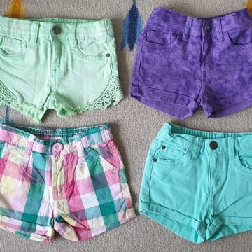 KRATKE HLAČE NOVE 104