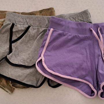 Kratke hlače 8-10 let (134-140 cm)