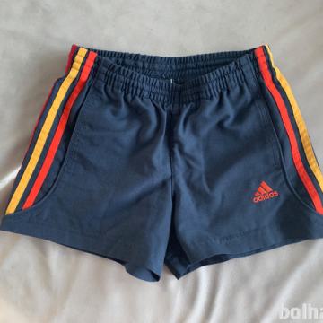 KRATKE HLAČE ADIDAS - velikost 7-8