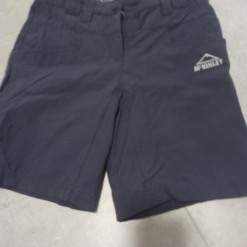 McKinley pohodne kratke hlače št. 10
