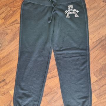 Capri Abercormbie&Fitch hlače