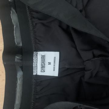 GymShark kratke hlače M