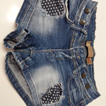 kratke jeans hlače  s št.