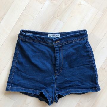 Kratke modre jeans, Pull&Bear, velikost 34, visok pas