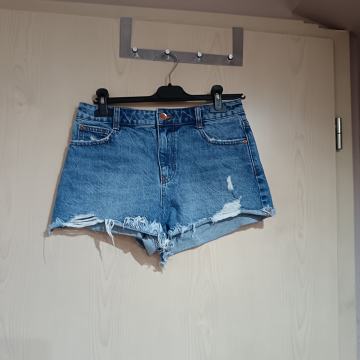 Zara kratke jeans hlače S