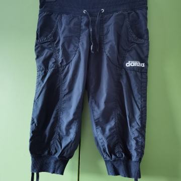 Ženske 3/4 hlače št S/M
