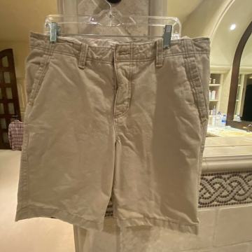 A&f Abercrombie kratke chino hlače 33 (32-34)
