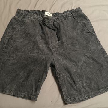 Kratke hlače Wrangler v črni barvi št. W33 (XL), Ljubljana