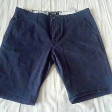 MOŠKE KRATKE HLAČE SMOG  EST 1999 RABLJENE CENA 13,5  EUR