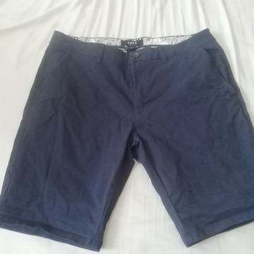 MOSKE KRATKE HLACE SMOG VEL M  ODLICNO OHRANJENE 98 % BOMBAZ