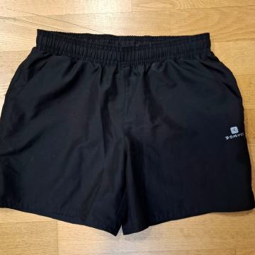 SAMO 1,5 € !!! - Moške športne kratke hlače (S)