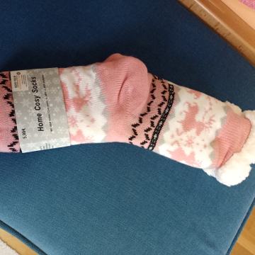 Tople nove zimske nogavice št.38 do 39 prodam