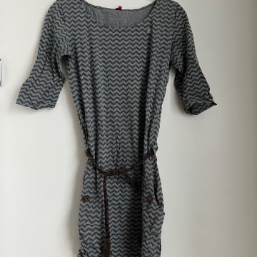 Casual obleka z vzorci Ragwear, velikost XS