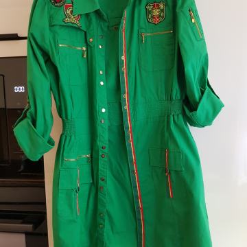 COOGI ORIGINAL ZELENA BOMBŽNA OBLEKA M/L
