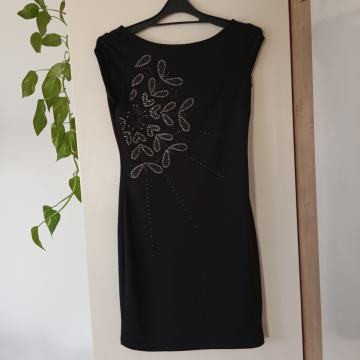 DESIGUAL NOVA ČRNA OBLEKA Z SREBRNIMI NETKI S