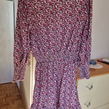 Obleka cvetlična / cvetlični vzorec