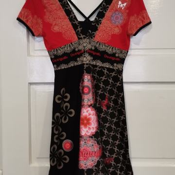 Obleka DESIGUAL, vel. M