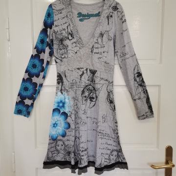 Obleka DESIGUAL, vel. M