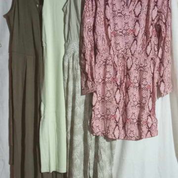 Obleka, hlačna obleka 40