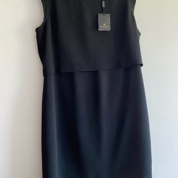 Nova obleka Massimo Dutti 42