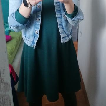 Obleka xs ali s