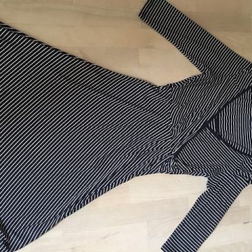 Oblekica Tom Tailor, XS