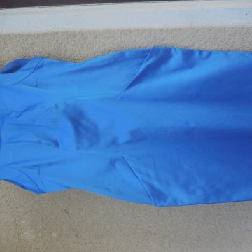 NOVA ORSAY MODRA OBLEKA 40